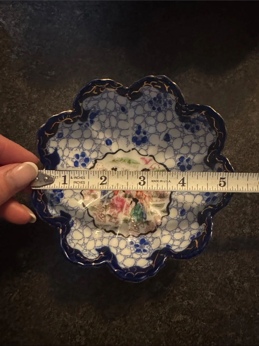 Antique Japanese Kutani Porcelain Geisha Girl Berry Bowls Set - Scalloped 4pc